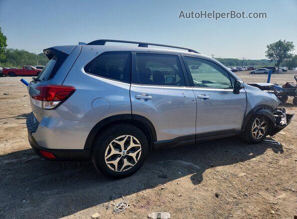 JF2SKAJC5MH531849 2021 SUBARU FORESTER Silver Rear right