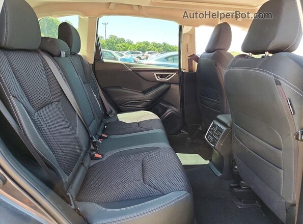 JF2SKAJC7LH455873 2020 SUBARU FORESTER Gray Вид задньої частини салону