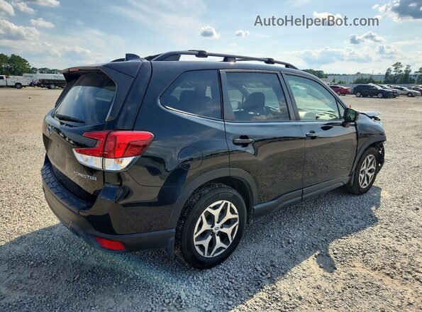 JF2SKAJC8MH508095 2021 SUBARU FORESTER Black Rear right