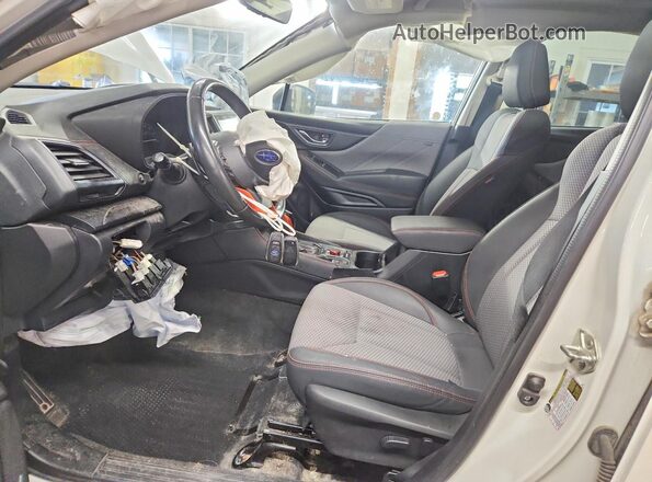 JF2SKAJC8NH407589 2022 SUBARU FORESTER White Widok wnętrza z przodu