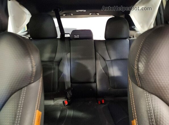 JF2SKAJC8RH467927 2024 SUBARU FORESTER Green უკანა სავარძლების ხედი