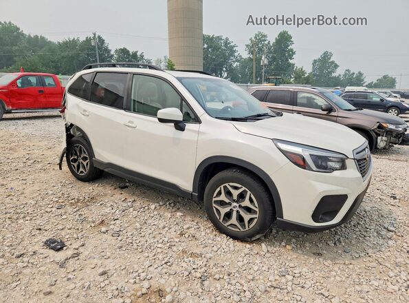 JF2SKAJC9MH552915 2021 SUBARU FORESTER Белый Передняя правая четверть