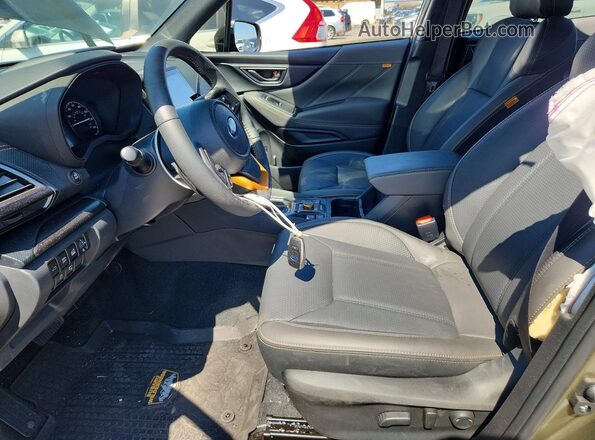 JF2SKAJCXSH400249 2025 SUBARU FORESTER Green Вид салону спереду