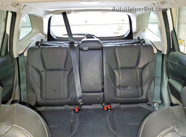 JF2SKALC1RH450240 2024 SUBARU FORESTER Белый Вид задних сидений