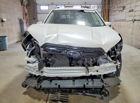 JF2SKALC1RH450240 2024 SUBARU FORESTER Белый Вид спереди