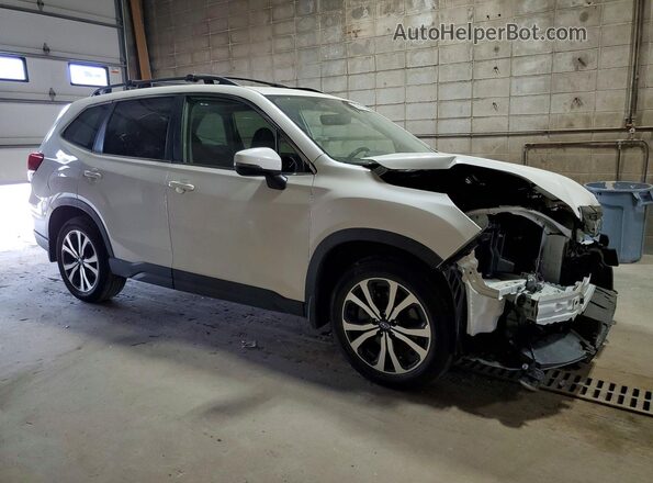 JF2SKALC1RH450240 2024 SUBARU FORESTER Белый Передняя правая четверть