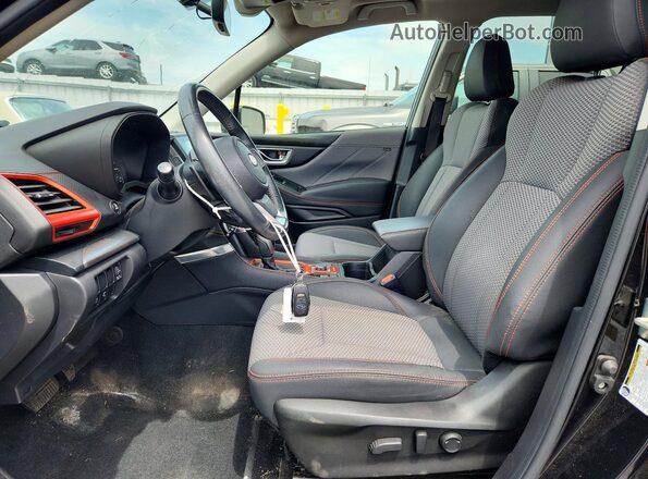JF2SKAMC6LH593514 2020 SUBARU FORESTER Black Вид салону спереду