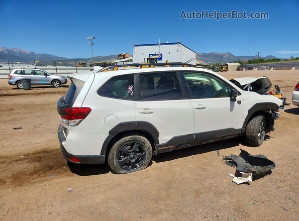 JF2SKAMCXNH426673 2022 SUBARU FORESTER White Tył prawy