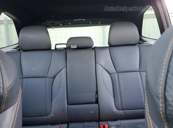 JF2SKAMCXNH439892 2022 SUBARU FORESTER White Вид задніх сидінь