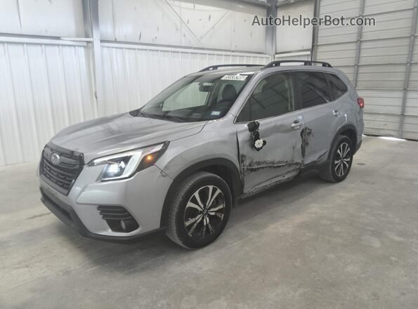 JF2SKANC5PH458447 2023 SUBARU FORESTER Silver 
