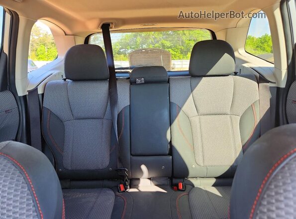 JF2SKAPC2KH473901 2019 SUBARU FORESTER Silver უკანა სავარძლების ხედი