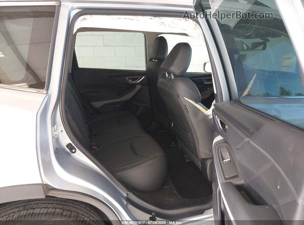 JF2SKAPC9PH532031 2023 SUBARU FORESTER Silver Vista de la etiqueta del VIN