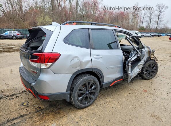 JF2SKAPCXKH472737 2019 SUBARU FORESTER Серебряный Задняя правая четверть