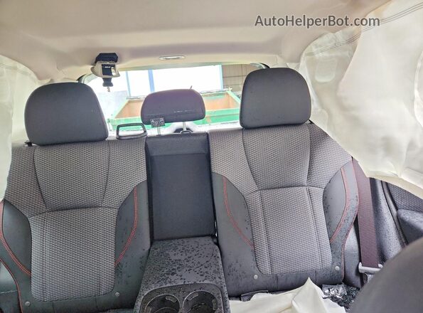 JF2SKAPCXKH472737 2019 SUBARU FORESTER Серебряный Вид задних сидений