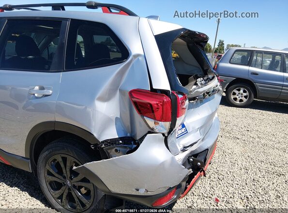 JF2SKAPCXKH540275 2019 SUBARU FORESTER Silver 