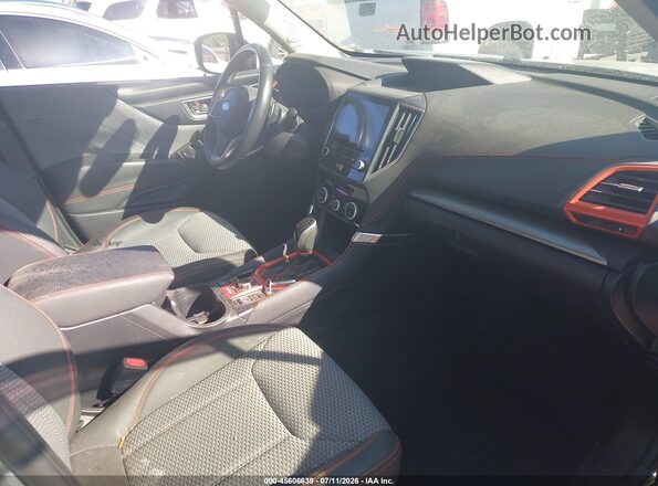 JF2SKARC1LH557612 2020 SUBARU FORESTER Silver Front interior view