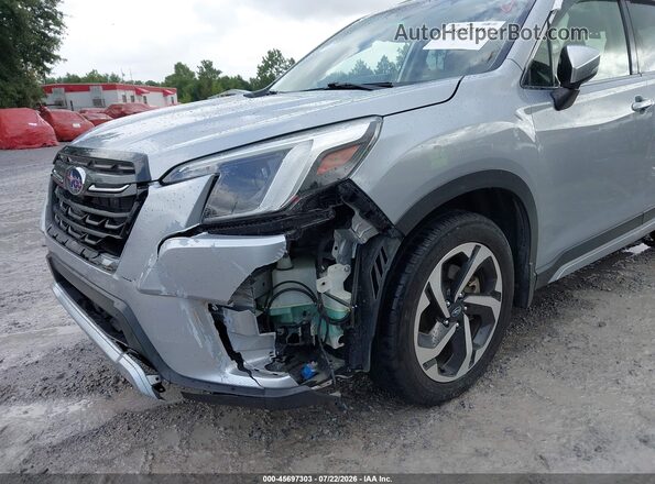 JF2SKARC1NH434279 2022 SUBARU FORESTER Silver Դիմացի տեսք