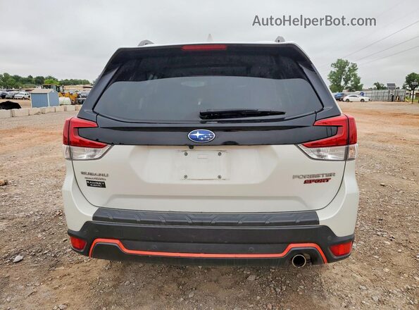 JF2SKARC2MH541064 2021 SUBARU FORESTER White Rear view