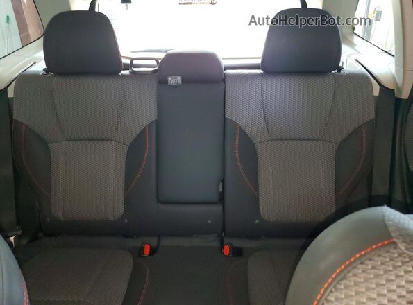 JF2SKARC3LH498790 2020 SUBARU FORESTER White უკანა სავარძლების ხედი