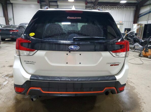 JF2SKARC3LH498790 2020 SUBARU FORESTER White უკანა ხედი