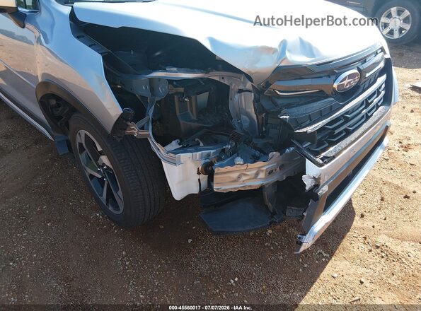 JF2SKARC5PH520889 2023 SUBARU FORESTER Silver 