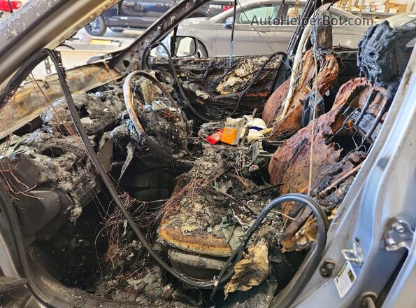 JF2SKARC6MH454168 2021 SUBARU FORESTER Silver Vista interior delantera