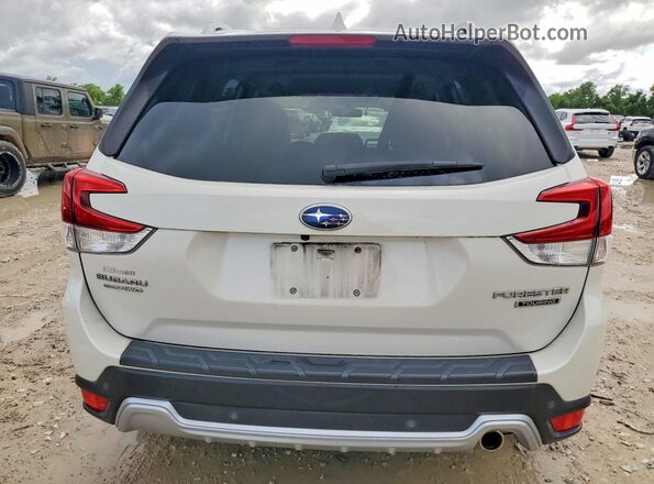 JF2SKARCXNH457558 2022 SUBARU FORESTER White უკანა ხედი