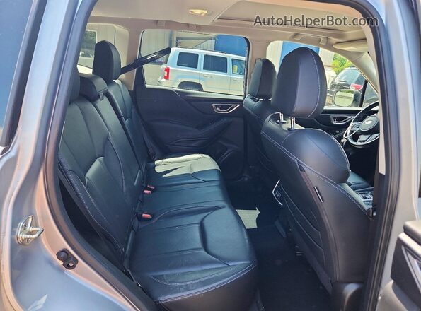 JF2SKASC5MH563764 2021 SUBARU FORESTER Silver Rear interior view