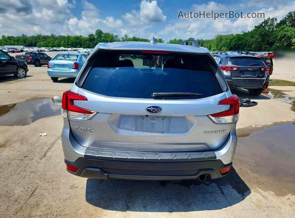 JF2SKASC5MH563764 2021 SUBARU FORESTER Silver Rear view