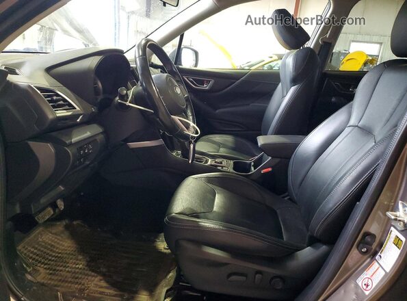 JF2SKASC8KH591992 2019 SUBARU FORESTER Brown Вид салону спереду