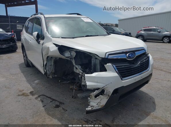 JF2SKAUC2LH593672 2020 SUBARU FORESTER Белый Вид спереди