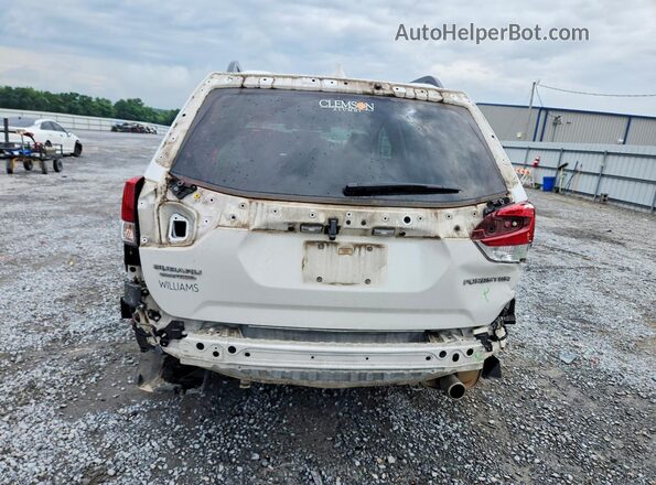 JF2SKAUC7MH435815 2021 SUBARU FORESTER White Vista trasera
