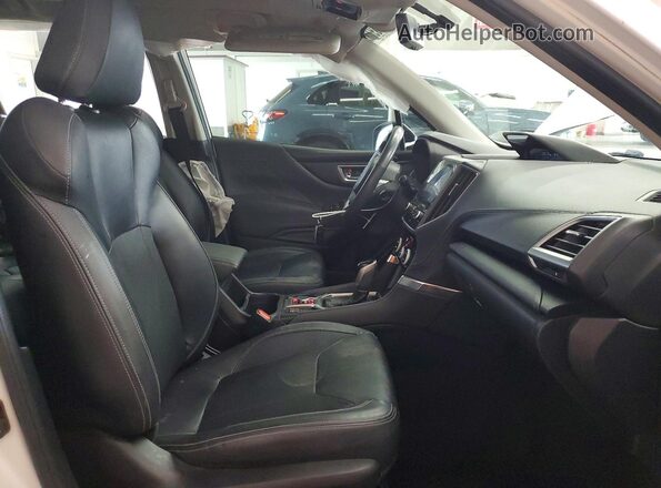 JF2SKAWC6KH589300 2019 SUBARU FORESTER White Вид салону спереду