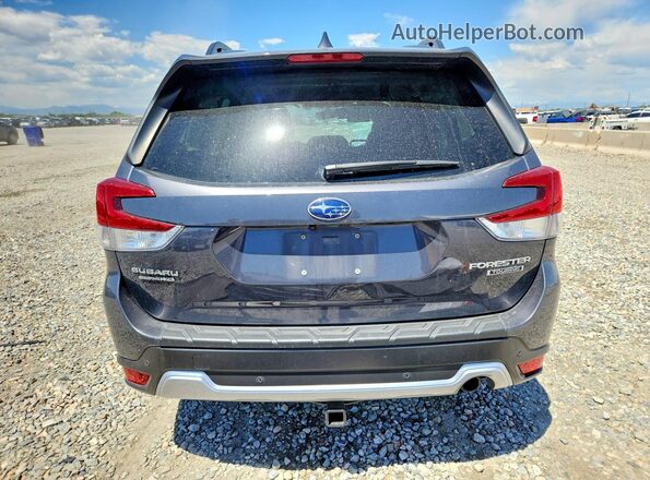 JF2SKAXC1MH572650 2021 SUBARU FORESTER Gray Вид ззаду