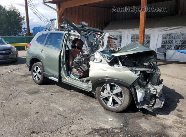 JF2SKAXC4MH498365 2021 SUBARU FORESTER Green Delantero derecho