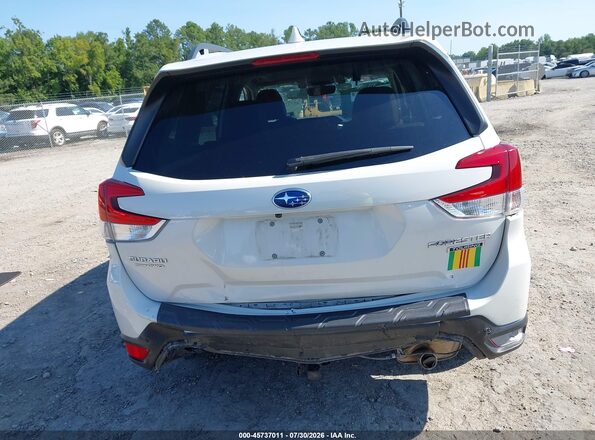 JF2SKAXC8MH574766 2021 SUBARU FORESTER White 