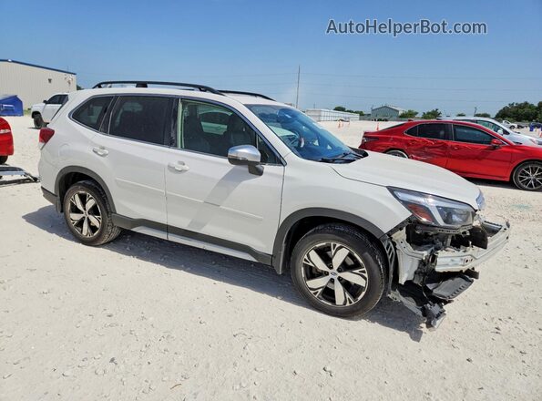 JF2SKAXC9MH544109 2021 SUBARU FORESTER White Front right