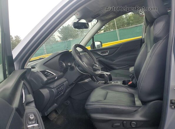 JF2SKAXCXMH463135 2021 SUBARU FORESTER Gray Front interior view