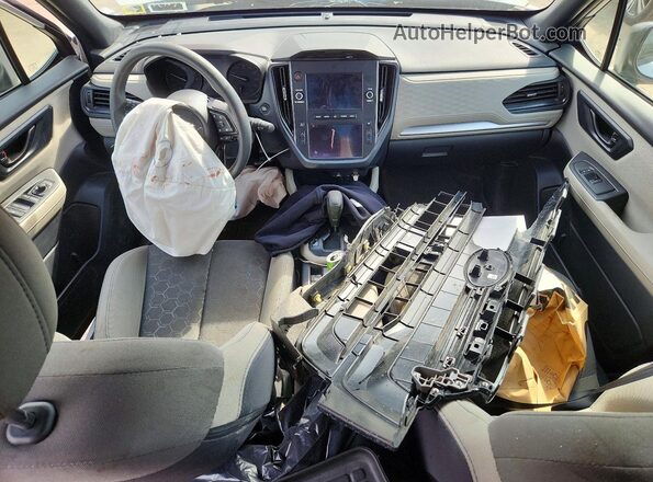 JF2SLDAC9SH525368 2025 SUBARU FORESTER White Widok deski rozdzielczej
