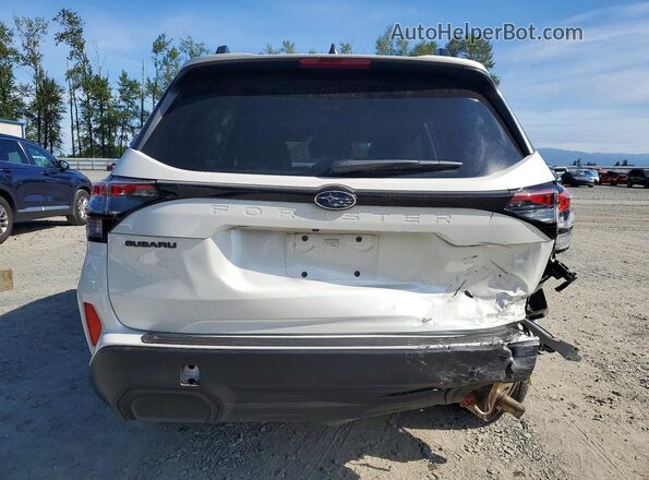 JF2SLDBC2SH618568 2025 SUBARU FORESTER White Rear view