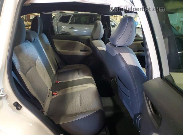 JF2SLDBC7SH416857 2025 SUBARU FORESTER White Rear interior view