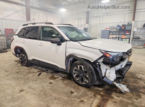 JF2SLDDC4SH520980 2025 SUBARU FORESTER White Front right