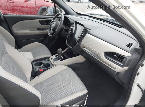 JF2SLDDC8SH525311 2025 SUBARU FORESTER White Вид салону спереду