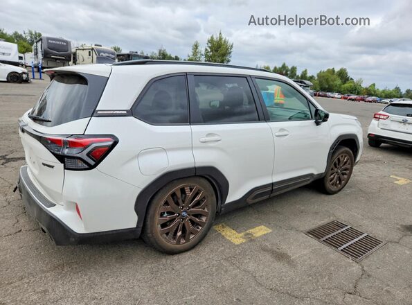 JF2SLDFC2SH617091 2025 SUBARU FORESTER White Rear right