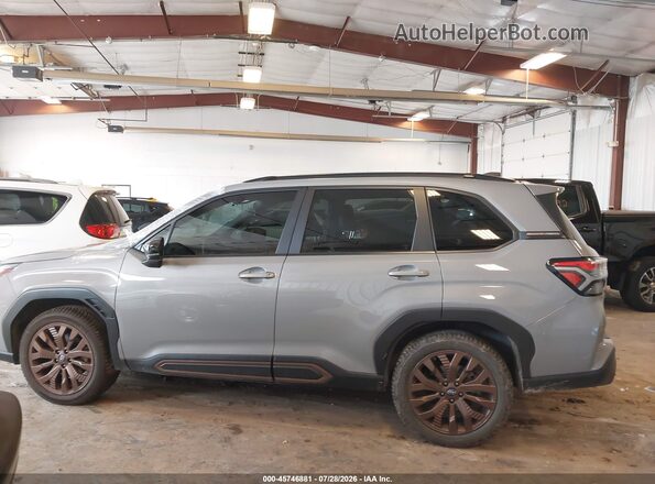 JF2SLDHC2SH463365 2025 SUBARU FORESTER Gray 360 interior view