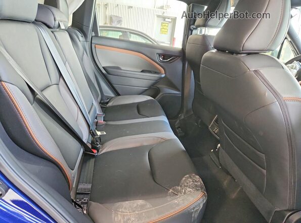 JF2SLDHC4SH569820 2025 SUBARU FORESTER Blue Widok tylnych siedzeń