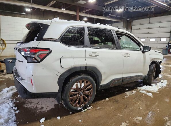 JF2SLDHC7SH520546 2025 SUBARU FORESTER White Trasero derecho