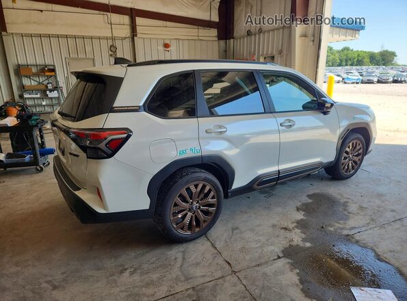 JF2SLDHC7SH547388 2025 SUBARU FORESTER White Rear right