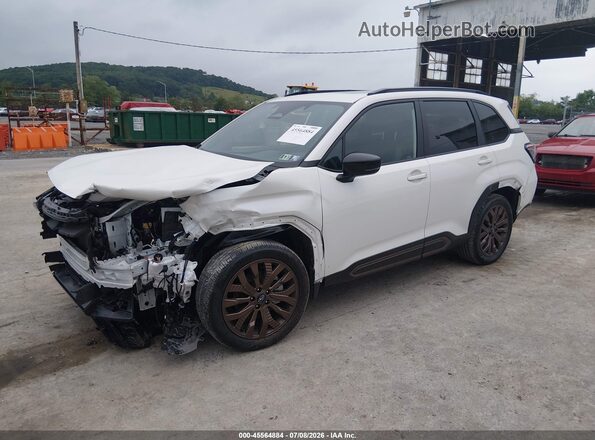 JF2SLDHC7SH580553 2025 SUBARU FORESTER White Vista tres cuartos delantera izquierda