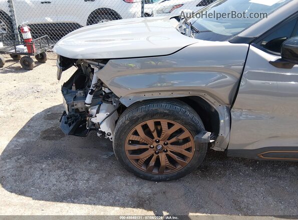 JF2SLDHC8SH425008 2025 SUBARU FORESTER Серый Вид спереди
